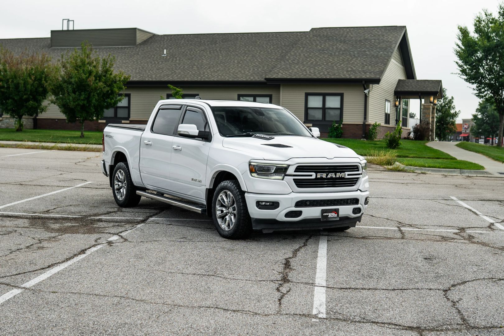 ram ram 1500 pickup 2020 1C6SRFJT4LN181337 image ram ram 1500 pickup 2020 1C6SRFJT4LN181337 image